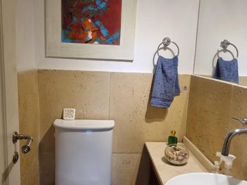 Casa de 7 ambientes en  alquiler en Escobar