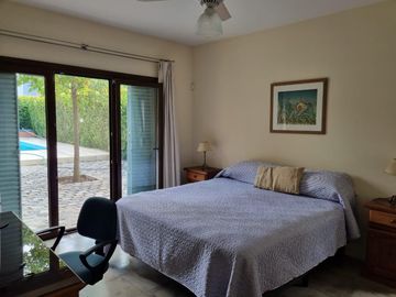 Casa de 7 ambientes en  alquiler en Escobar