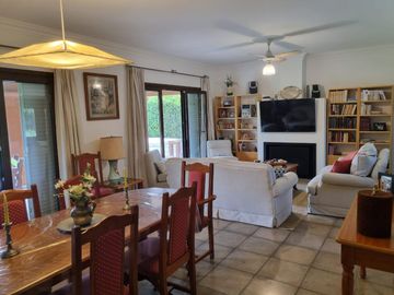 Casa de 7 ambientes en  alquiler en Escobar