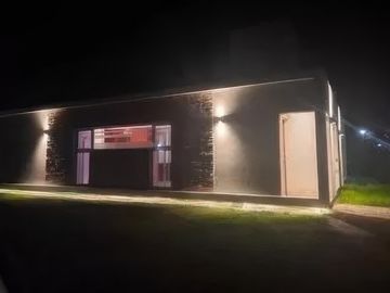 Casa en venta - 2 Dormitorios 2 Baños - 400Mts2 - Miramar