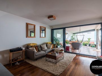 Venta depto 3 ambientes, balcón terraza y cochera fija en Palermo.