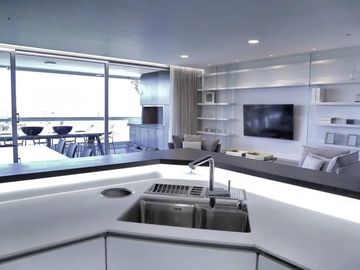 Departamento en venta Villa Belgrano 2 dormitorios 3 baños 3 cocheras con pileta y balcón