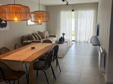 Distrito Sur, Dúplex | 2 dormitorios PB