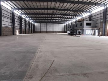 Galpón en Paque Industrial Tecnológico Quilmes
