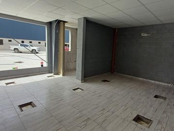 Galpón en Paque Industrial Tecnológico Quilmes