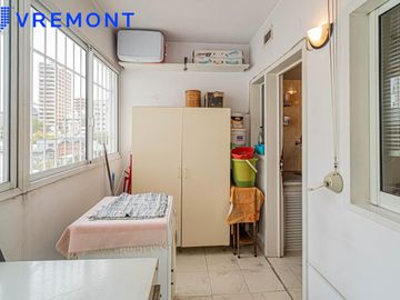 Formosa al 200  Piso 5 ambientes con dependencia en venta en Caballito con 2 cocheras