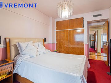 Formosa al 200  Piso 5 ambientes con dependencia en venta en Caballito con 2 cocheras