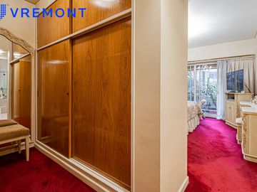 Formosa al 200  Piso 5 ambientes con dependencia en venta en Caballito con 2 cocheras