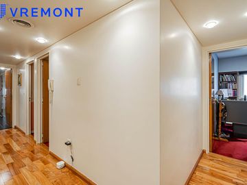 Formosa al 200  Piso 5 ambientes con dependencia en venta en Caballito con 2 cocheras