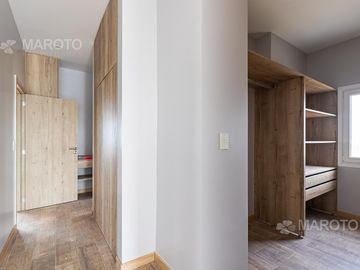 CASA EN VENTA EN BARRIO PUERTOS - MAROTO PROPIEDADES