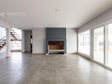 CASA EN VENTA EN BARRIO PUERTOS - MAROTO PROPIEDADES