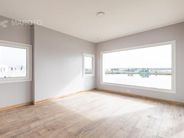 CASA EN VENTA EN BARRIO PUERTOS - MAROTO PROPIEDADES