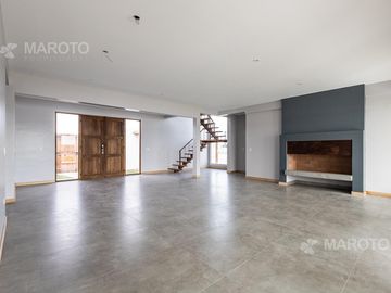 CASA EN VENTA EN BARRIO PUERTOS - MAROTO PROPIEDADES
