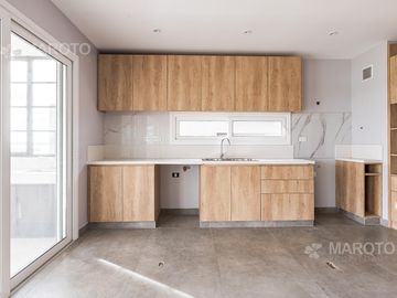 CASA EN VENTA EN BARRIO PUERTOS - MAROTO PROPIEDADES