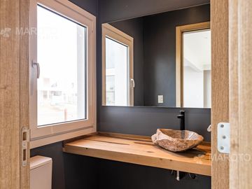 CASA EN VENTA EN BARRIO PUERTOS - MAROTO PROPIEDADES