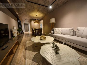 Venta Departamento 3 ambientes Coghlan con balcón