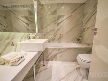 Venta Departamento 3 ambientes Coghlan con balcón