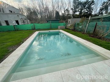 VENTA Y ALQUILER TEMPORARIO DE IMPECABLE CASA EN SAN PABLO CON PISCINA!