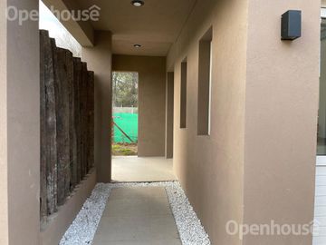 VENTA Y ALQUILER TEMPORARIO DE IMPECABLE CASA EN SAN PABLO CON PISCINA!