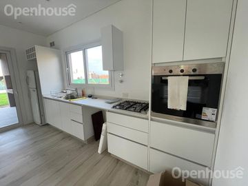 VENTA Y ALQUILER TEMPORARIO DE IMPECABLE CASA EN SAN PABLO CON PISCINA!
