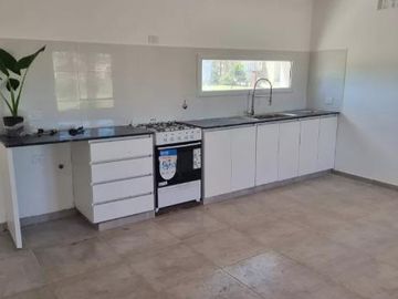 Casa en venta - 2 Dormitorios 2 Baños - Cochera - 530Mts2 - San Ramón, Pilar del Este