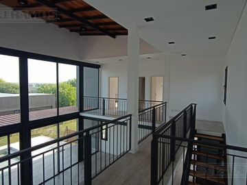 Bellisima casa al verde en Area 1 San Sebastian MB