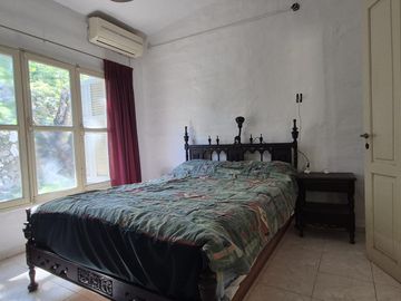 Casa de 3 Dormitorios - Los Aromos - Pileta
