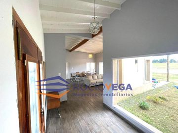 Casa en El Espinillo Golf, Lujan