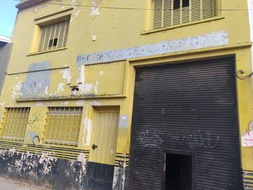 Depósito en Lomas De Zamora