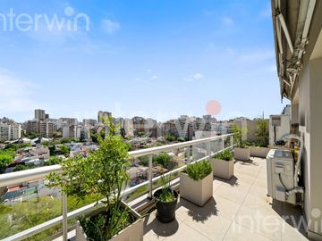 Duplex de 5 Ambientes con dependencia - Balcón - Parrilla - Cochera - Caballito - VENTA