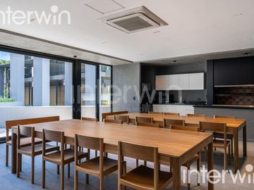 Departamento en Palermo Soho, 4 amb c/ dependencia, 2 cocheras. Venta.