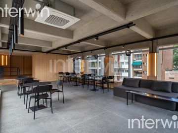 Departamento en Palermo Soho, 4 amb c/ dependencia, 2 cocheras. Venta.