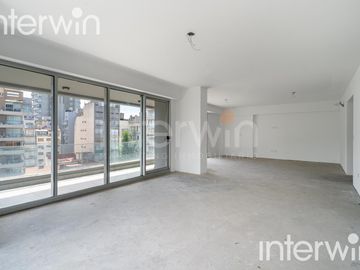 Departamento en Palermo Soho, 4 amb c/ dependencia, 2 cocheras. Venta.