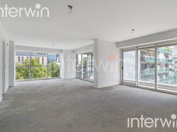 Departamento en Palermo Soho, 4 amb c/ dependencia, 2 cocheras. Venta.