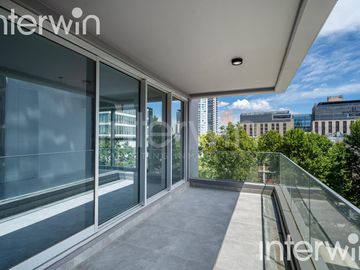 Departamento en Palermo Soho, 4 amb c/ dependencia, 2 cocheras. Venta.