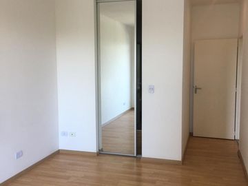 Departamento - Olivos-Vias/Rio