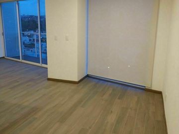 Departamento con Balcón en Torre Alpes