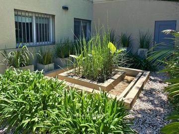 Venta Casa 8 ambientes en San Isidro – Jardín, pileta y 2 cocheras