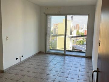 Departamento en 3 Ambientes con Cochera - Edificio Torrecentro I -  Venta Apto Credito
