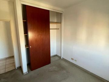 Departamento en 3 Ambientes con Cochera - Edificio Torrecentro I -  Venta Apto Credito