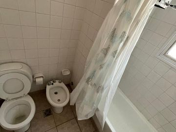 Departamento en 3 Ambientes con Cochera - Edificio Torrecentro I -  Venta Apto Credito