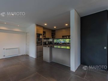 CASA EN VENTA EN BARRIO FINCAS DE MASCHWITZ - CINCO DORMITORIOS - MAROTO PROPIEDADES