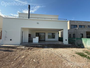 IMPERDIBLE Casa en  EL BARRIO DE SAN PABLO. SE PUEDE FINANCIAR!!!!!