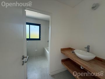 IMPERDIBLE Casa en  EL BARRIO DE SAN PABLO. SE PUEDE FINANCIAR!!!!!