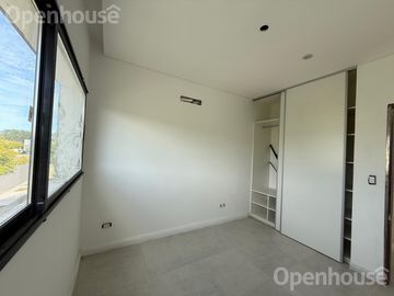 IMPERDIBLE Casa en  EL BARRIO DE SAN PABLO. SE PUEDE FINANCIAR!!!!!