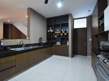 Casa en venta en Mérida, Privada Jardines de Rejoyada, Komchen ( L. B85)
