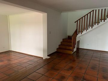 Venta Casa 4 Dormitorios en Rosario- Fisherton