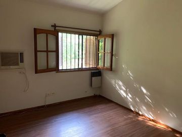 Venta Casa 4 Dormitorios en Rosario- Fisherton