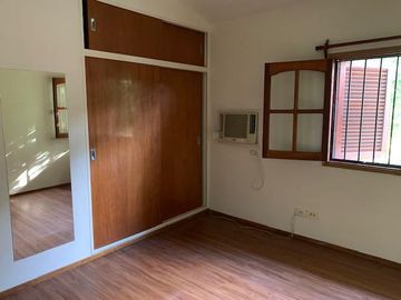 Venta Casa 4 Dormitorios en Rosario- Fisherton