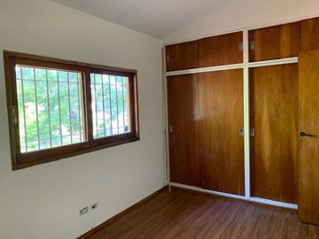 Venta Casa 4 Dormitorios en Rosario- Fisherton